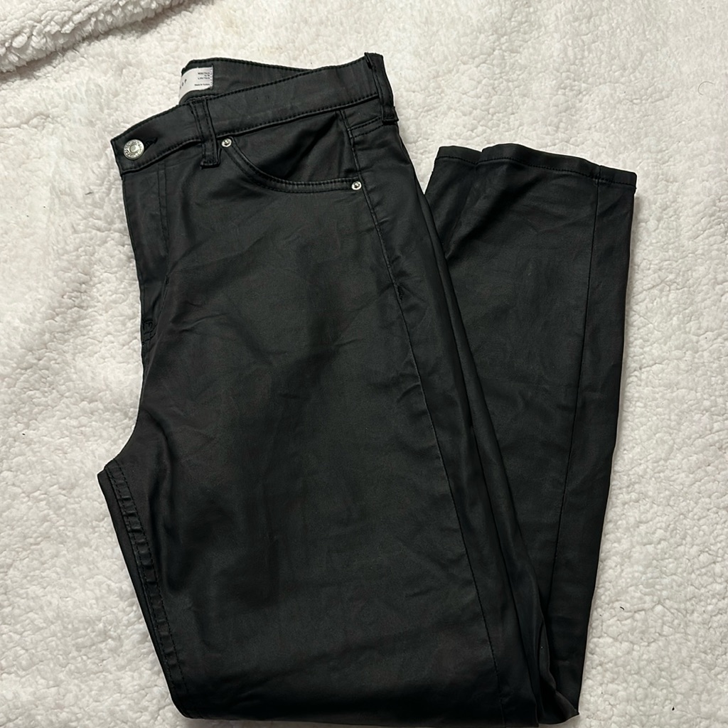 Women’s Topshop Coated Skinny Jeans